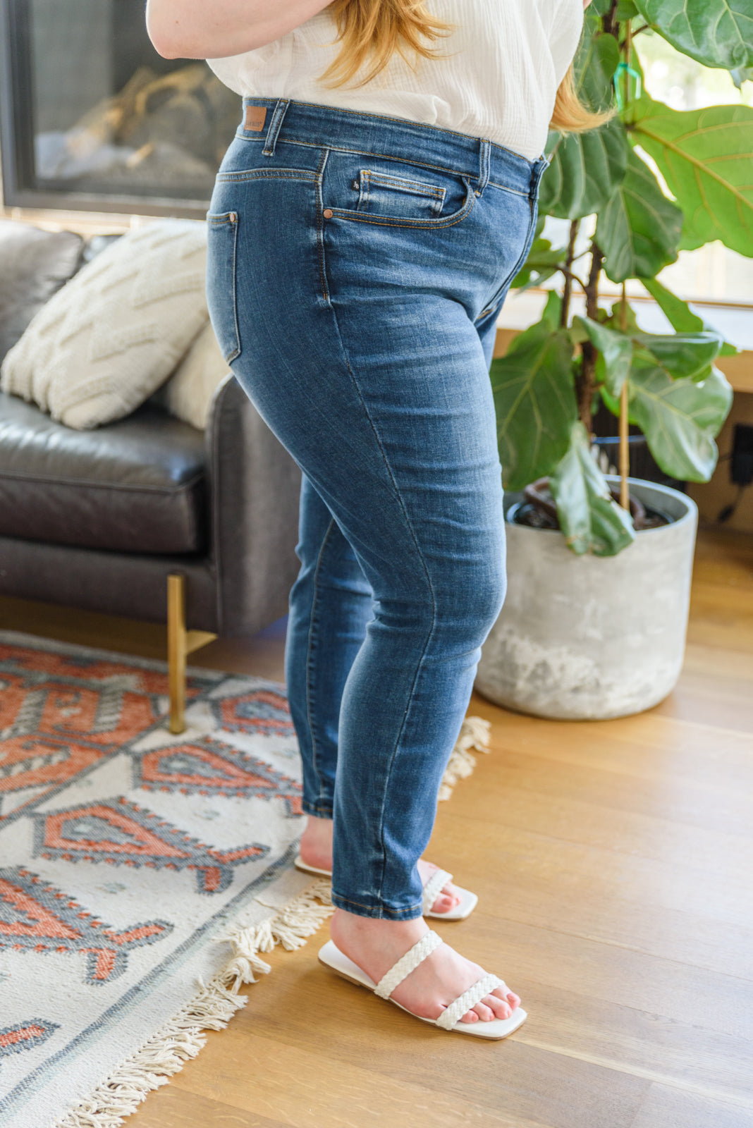 Mid-Rise Skinny Jeans